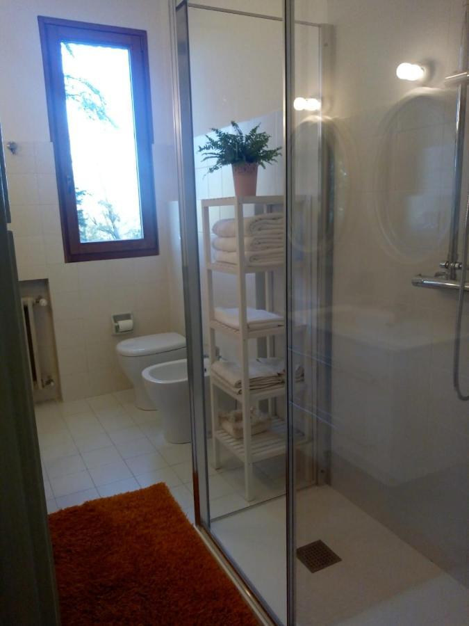 Casale La Pineta Apartment Mombaroccio Bagian luar foto